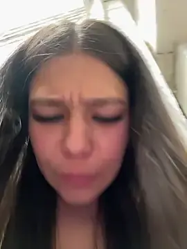 Stripchat Free Live Porn of Alyshanon18