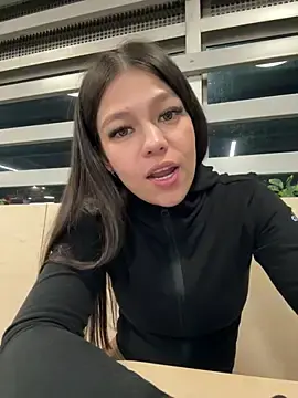 Stripchat Live Sex Cam of Alyshanon18