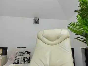 Stripchat Nude Webcam of Alyssa_Ella