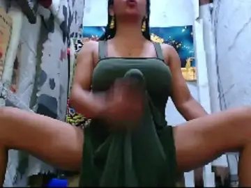 Stripchat Nude Webcam of LatinaCOCKSlayer_xx
