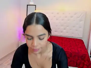 Stripchat Free Live Porn of kendallowens