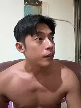 Stripchat Adult Webcam of Yooo17