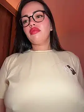Stripchat Live Sex of andra_rose