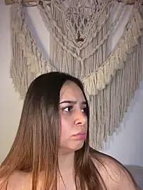 Stripchat Free Live Porn of Naughty_hanna1
