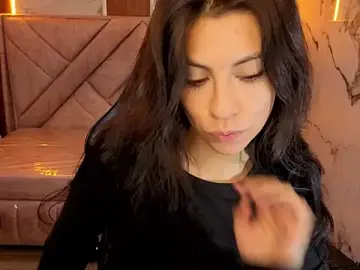 Stripchat Sex Cam of Madison08_ch