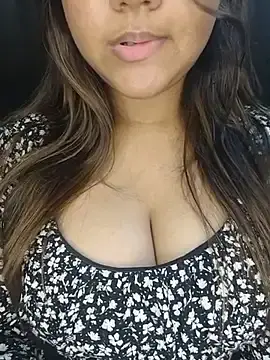 Stripchat Live Sex Cam of YOUR_GF_