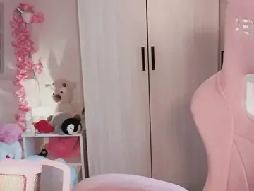 Stripchat Sex Chat of yumi_charm