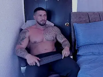 Stripchat Best Webcam of Cristian_Walker