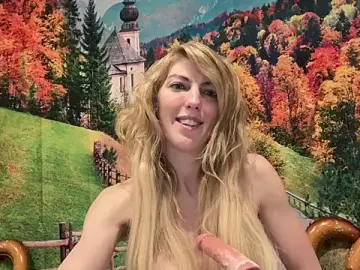 Stripchat Free Porn Cam of CelestialRuby