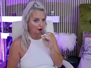Stripchat Live Sex Cam of LadyTouch
