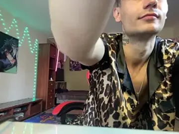 Stripchat Live Sex of Mike_severi2