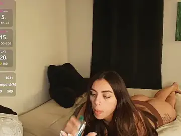 Stripchat Live Sex Cam of MilaSeren