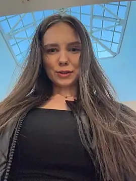 Stripchat Live Sex Cam of Ttixmila