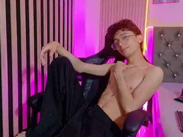 Stripchat Adult Video Chat of Twink_Sebas7