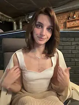 Stripchat Adult Video Chat of -AngelAri-