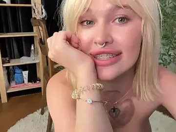 Stripchat Best live sex cam show of Golden_Aline