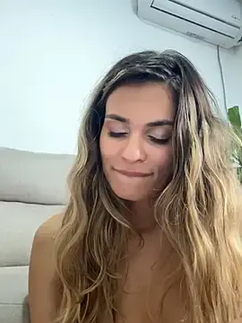 Stripchat Sex Chat of cuteluci_
