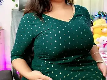 Stripchat Live Sex of thyAanvi