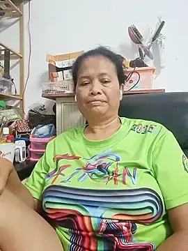 Stripchat Live Sex Cam of Fon_Bigboobs