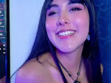 Stripchat Live Sex Cam of Ivy_gloom