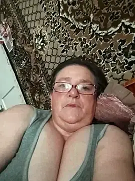 Stripchat Live Sex Cam of MilaCold5443