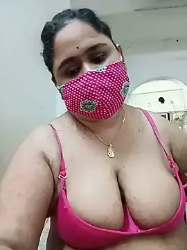 Stripchat Live Sex Cam of diyadey