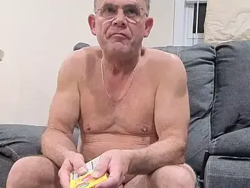 Stripchat Live Sex Cam of twopeopleinlove