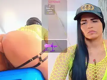 Stripchat Live Sex of Isis_car0lina