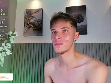 Stripchat Live Sex Cam of Robbin_Blaze