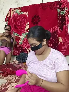 Stripchat Adult Webcam of Russian_Queen_mala_Thakur