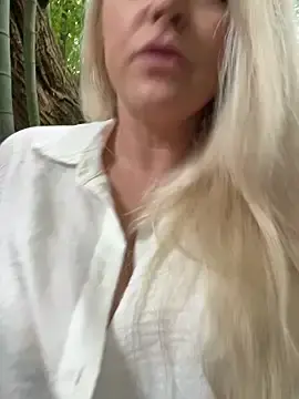 Stripchat Best live sex cam show of Keep_us_wild