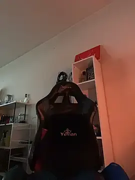 Stripchat Adult Webcam of SmokyDee