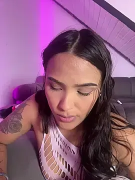Stripchat Adult Webcams of iamsara_21