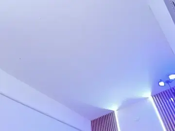Stripchat Live Sex Cam of tatikanyx