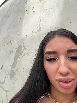 Stripchat Sex Cam of BlueEyes_BB