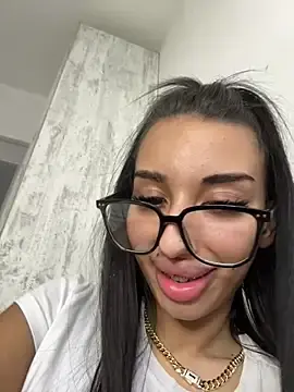 Stripchat Live Sex of BlueEyes_BB