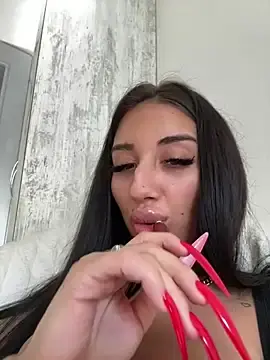 Stripchat Watch Live Sex Cams of BlueEyes_BB