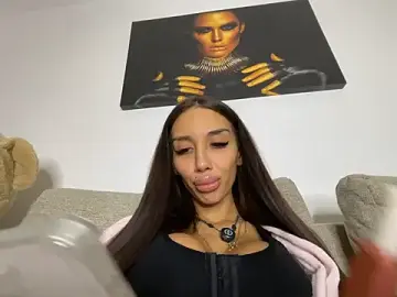 Stripchat Free Live Porn of BlueEyes_BB