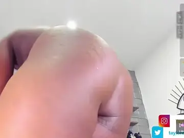 Stripchat Adult Webcam of Taylorr_evans