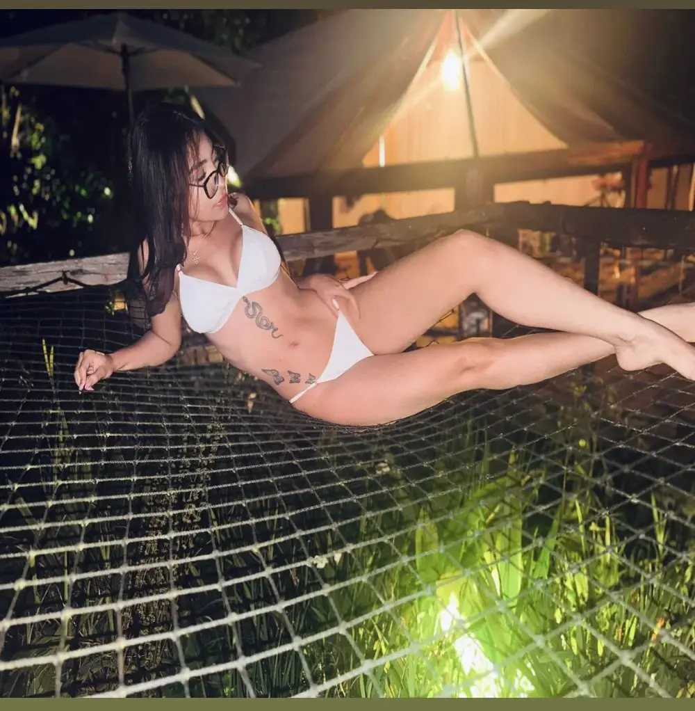 Emily_Rous01