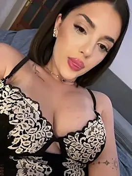 Stripchat Free Live Porn of NaomiMulan