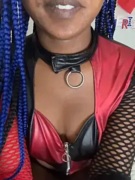 Stripchat Best Webcam of Ebony_Queeen
