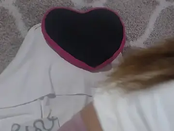 Stripchat Private Sex Chat of Hottie-Mom