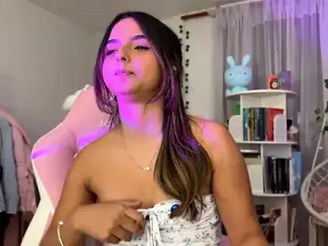 Stripchat Adult Webcams of LunaSophia_