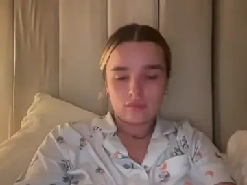 Stripchat Free Porn Cam of maisiesmithx