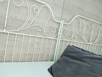 Stripchat Sex Cam of CarolBarker