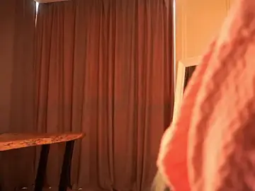 Stripchat Sex Cam of CherylSalling