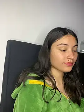 Stripchat Nude Webcam of hotwife26