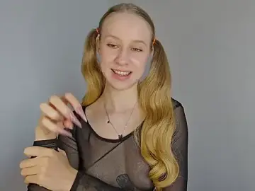 Stripchat Sex Cam of Lily__Devil