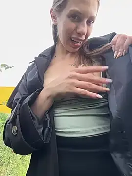 Stripchat Best live sex cam show of Olivia_Jemison
